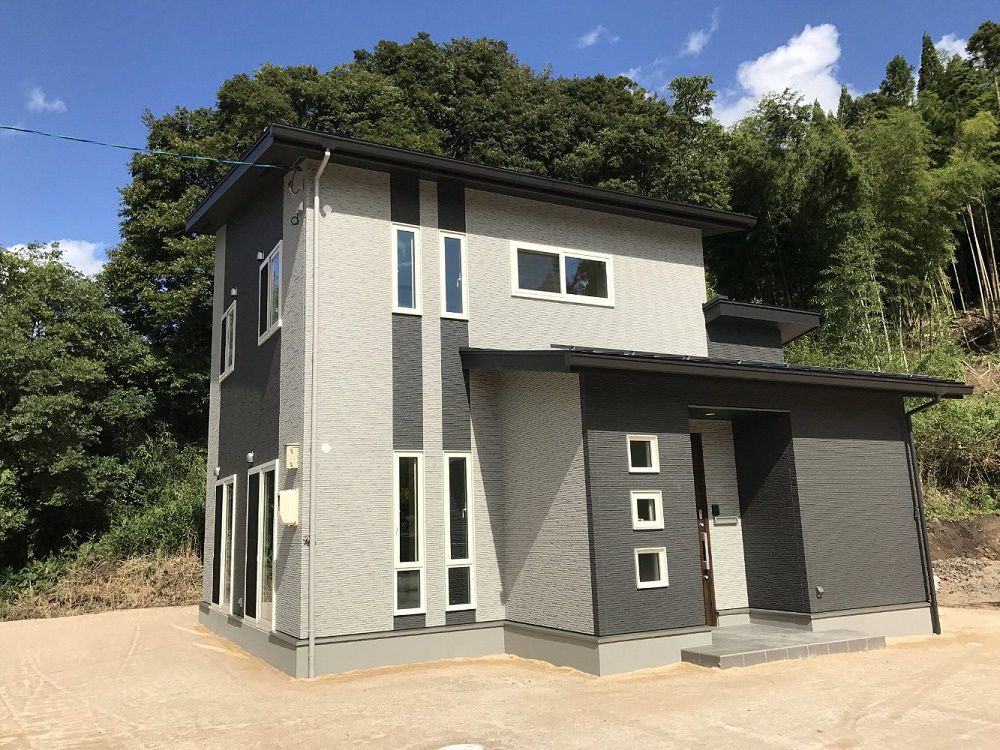 ユニバーサルホーム公式HP